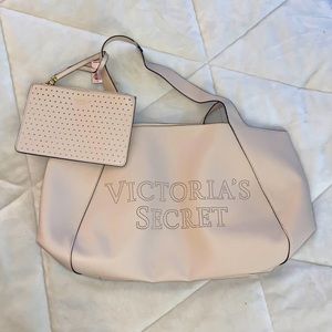 VS tote